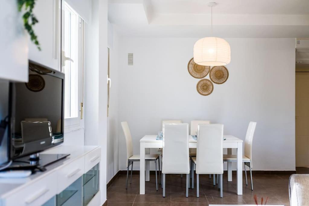 Precioso Piso Torrenueva Con Piscina Y Cerca Playa Apartment Luaran gambar