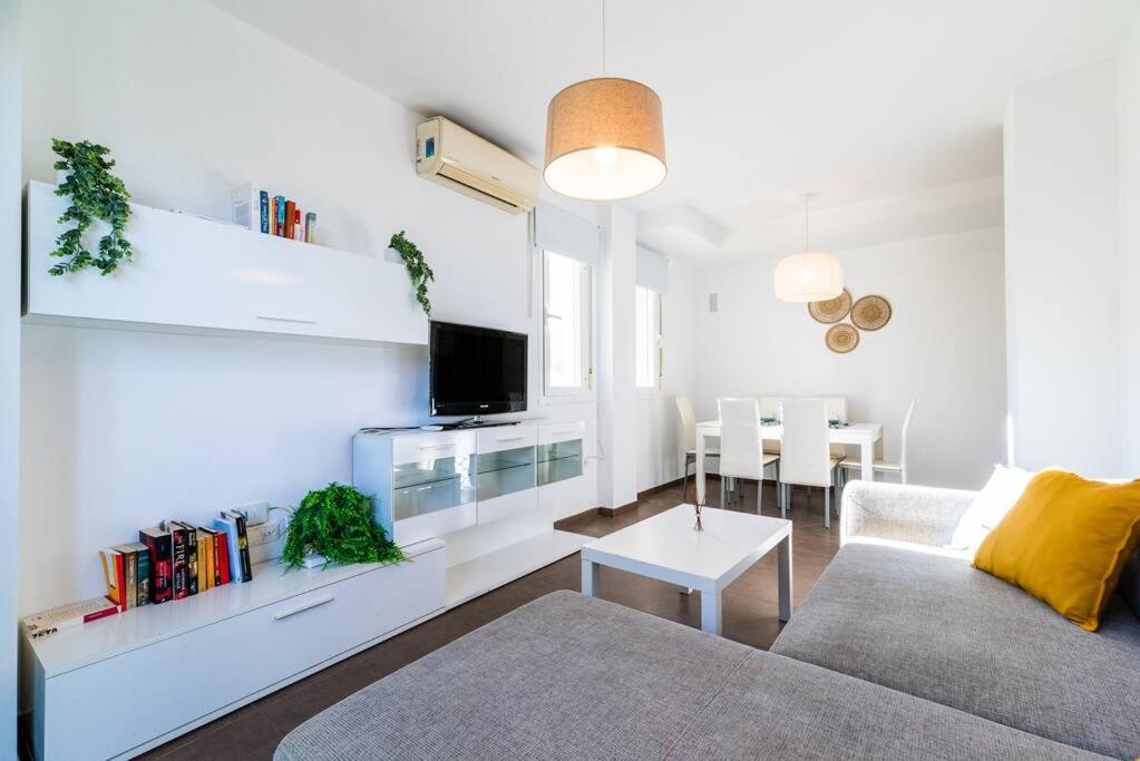 Precioso Piso Torrenueva Con Piscina Y Cerca Playa Apartment Luaran gambar